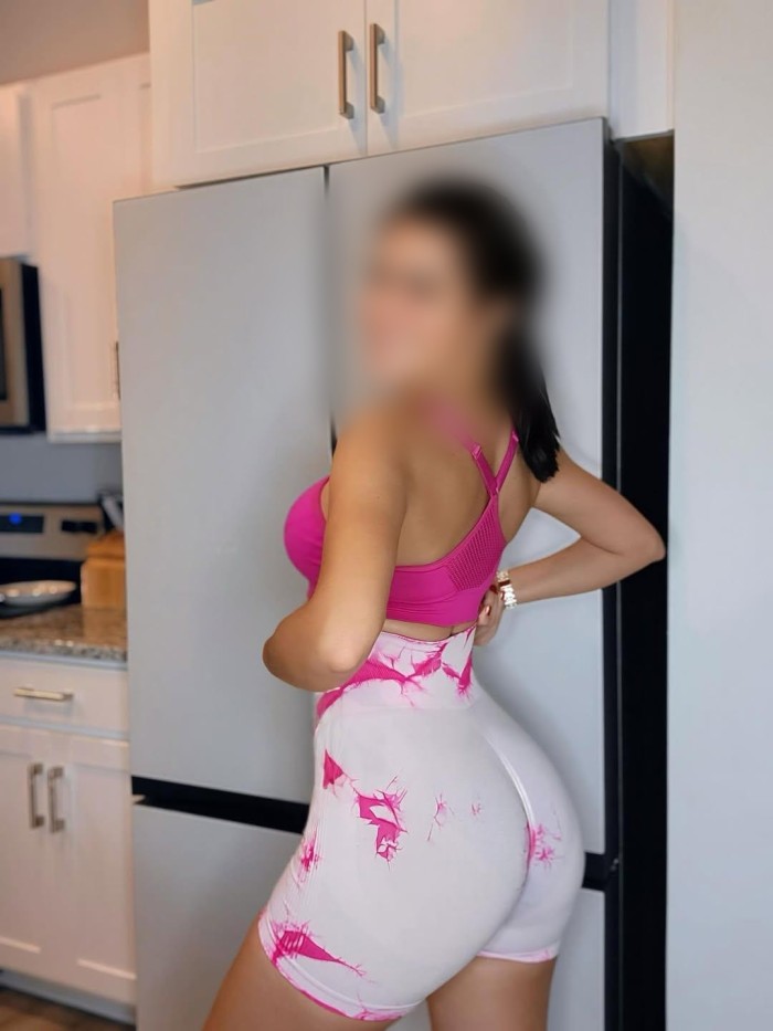 NIÑATA LATINA POR LEGANES, TE RECIBO SOLITA