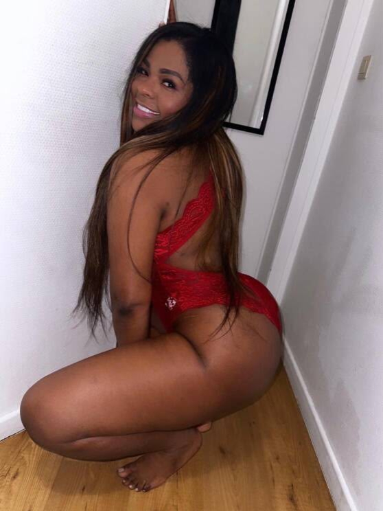 Soy tú morena fogosa y Ardiente