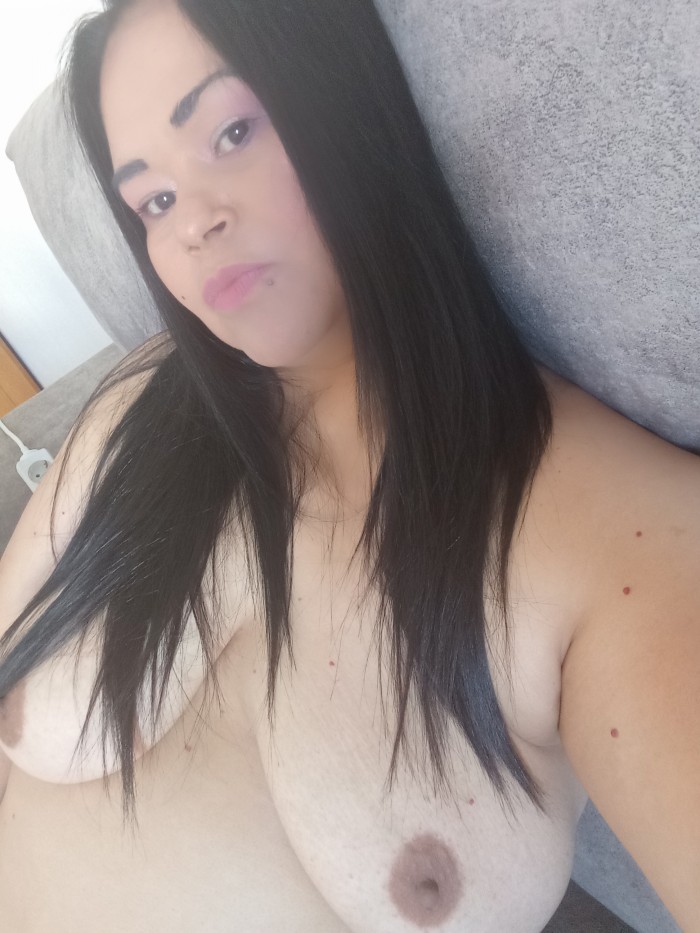 Hola soy Camila recién llegada a Valdepeñas