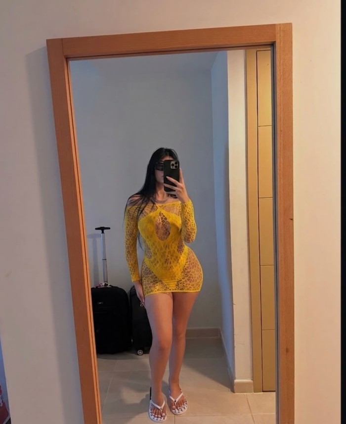 Joven y Exótica Venezolana. Pocos dias