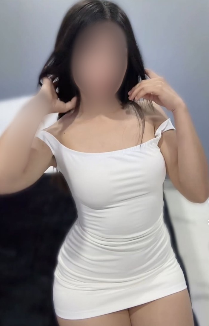 colombiana joven y traviesa
