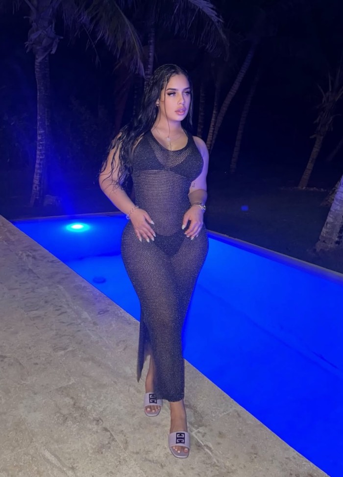 Elegante atrevida y con una mirada difícil de olvi