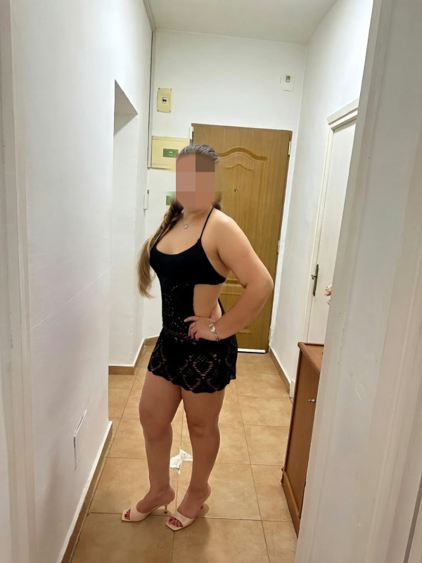 De tu nuevo tú rubia Por la zona bomba