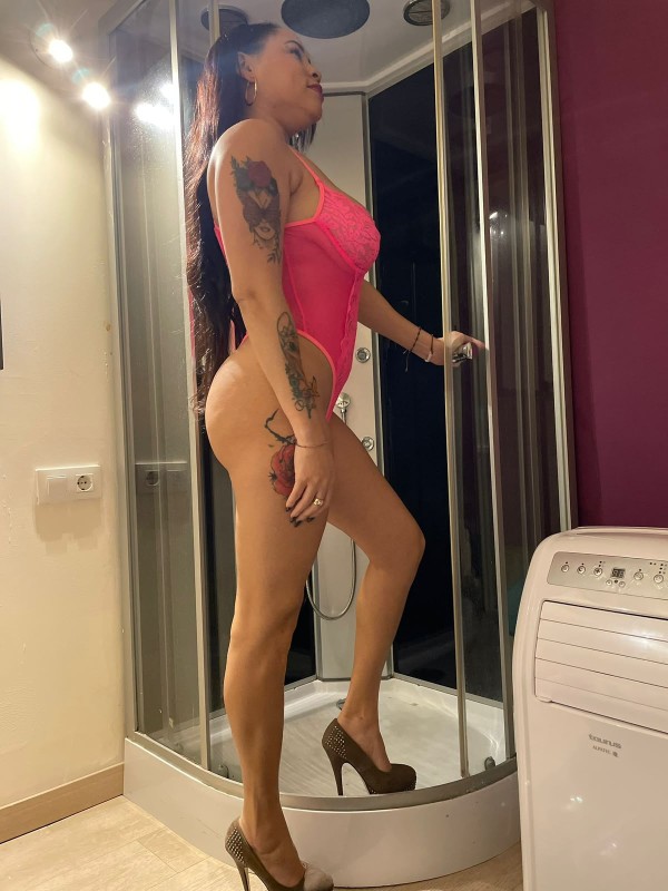 Dany Cubana Hot en santa coloma de farner