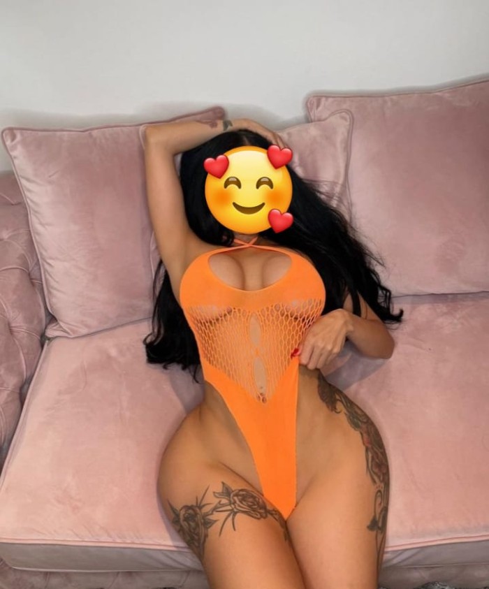 Busco caballero que cumplan para coger bien rico