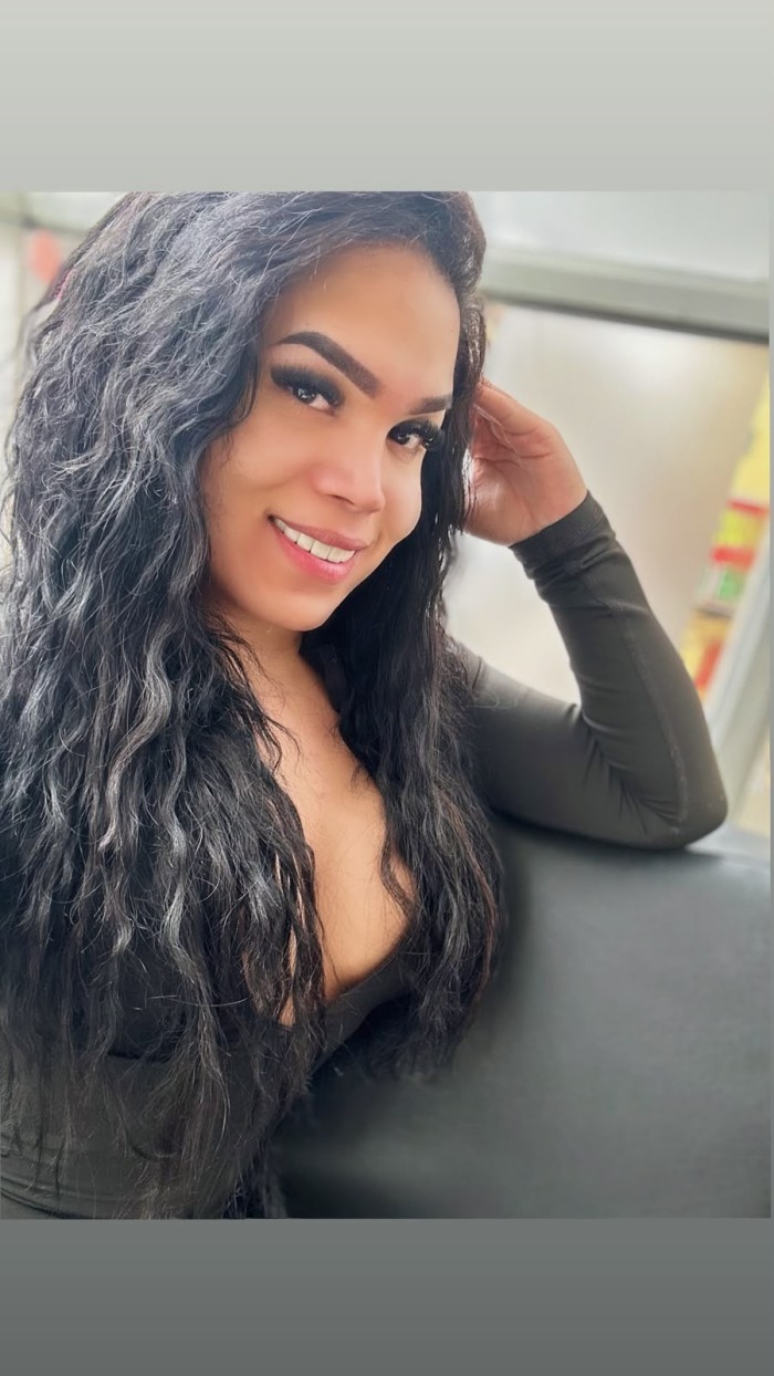 SEXY CRISTINA VEN CORRETE EN MI BOCA ME ENCANTARA