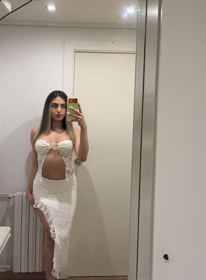 Trans elegante y muy sexy en Poblenou