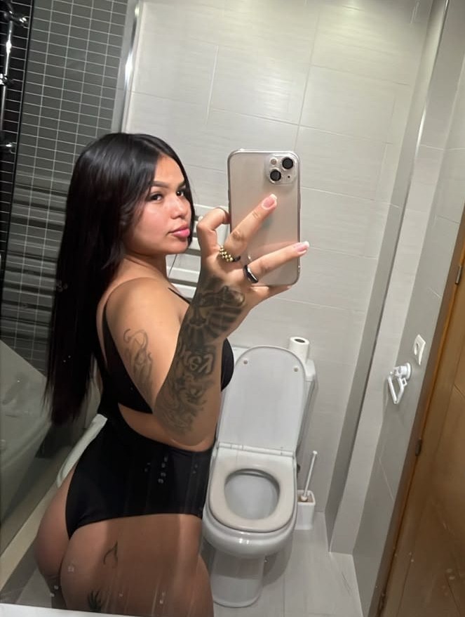 ISABELLA NOVEDAD MUY ARDIENTE ..ME ENCANTA EL SEXO