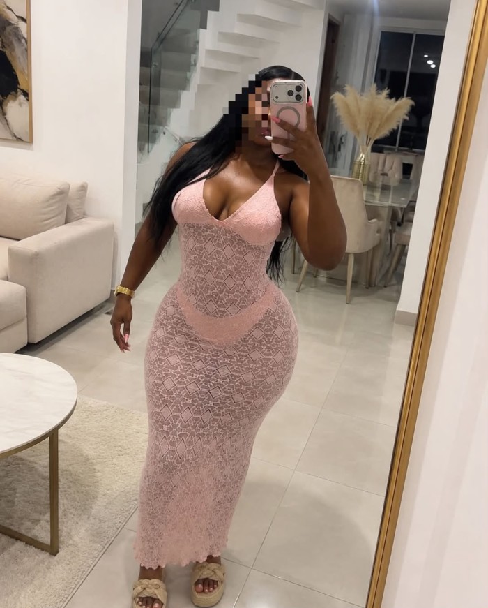 ARDIENTE SENSUAL COMPLACIENTE DIOSA DEL SEXO