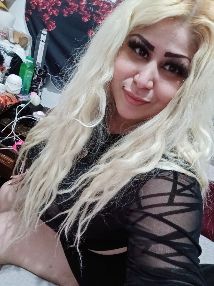 Mexicana EN NAVARRA PAMPLONA BEBE LECHE