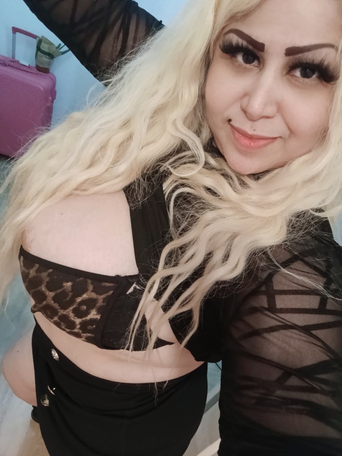 Mexicana EN NAVARRA PAMPLONA BEBE LECHE