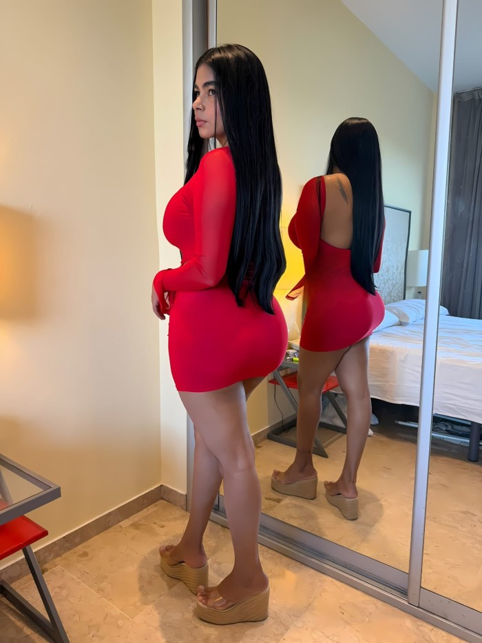 DIOSA MUY COMPLACIENTE EXPERTA EN DARTE PLACER