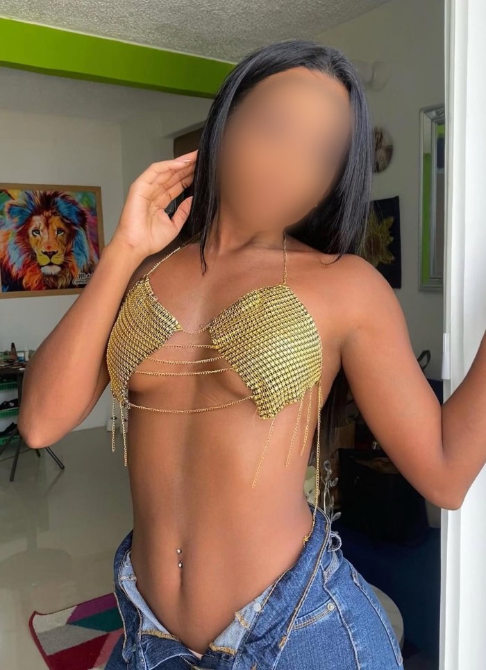 LATINA CACHONDA EN LAS PALMAS DE GRAN CANARIA