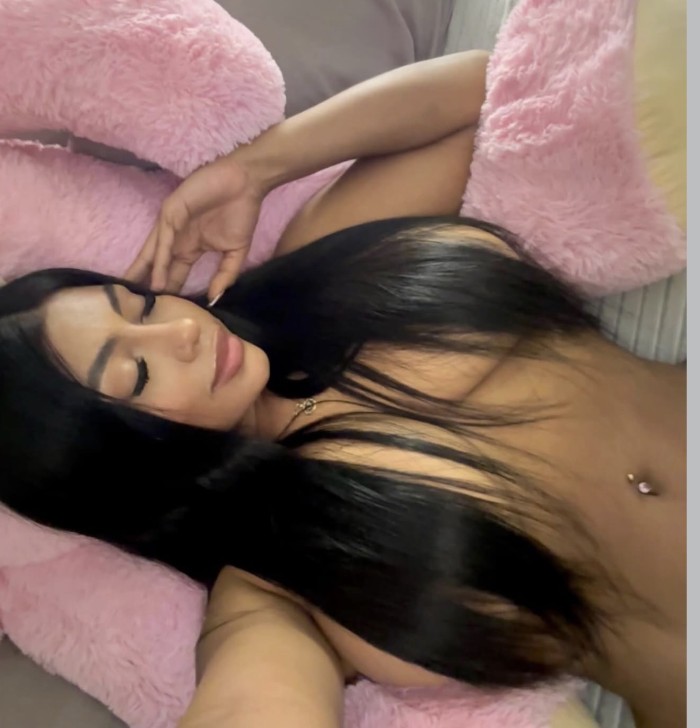 Multiorgasmica fiestera a tope guarrilla