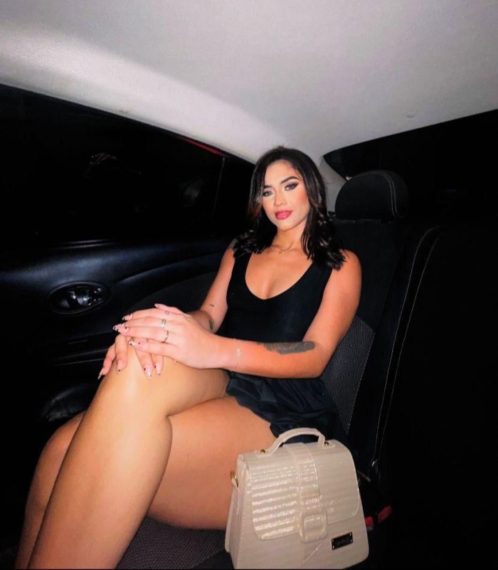 EN BARREDA SEXY LATINA DISPUESTA A COMPLACERTE, 642428998