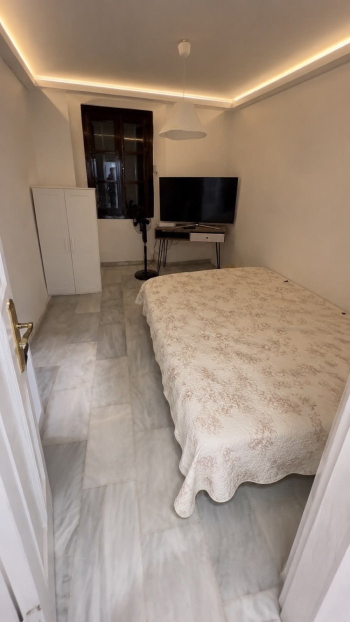 HABITACIONES EN ALQUILER POR SEMANAS EN GRANADA