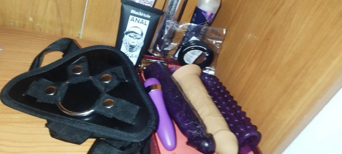 DANIELA RECIEN LLEGADA…ADORO EL GRIEGO PROFUNDO