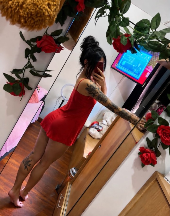 NOVEDAD ZORRITA MUY DELICIOSA Y FIESTERA 24H