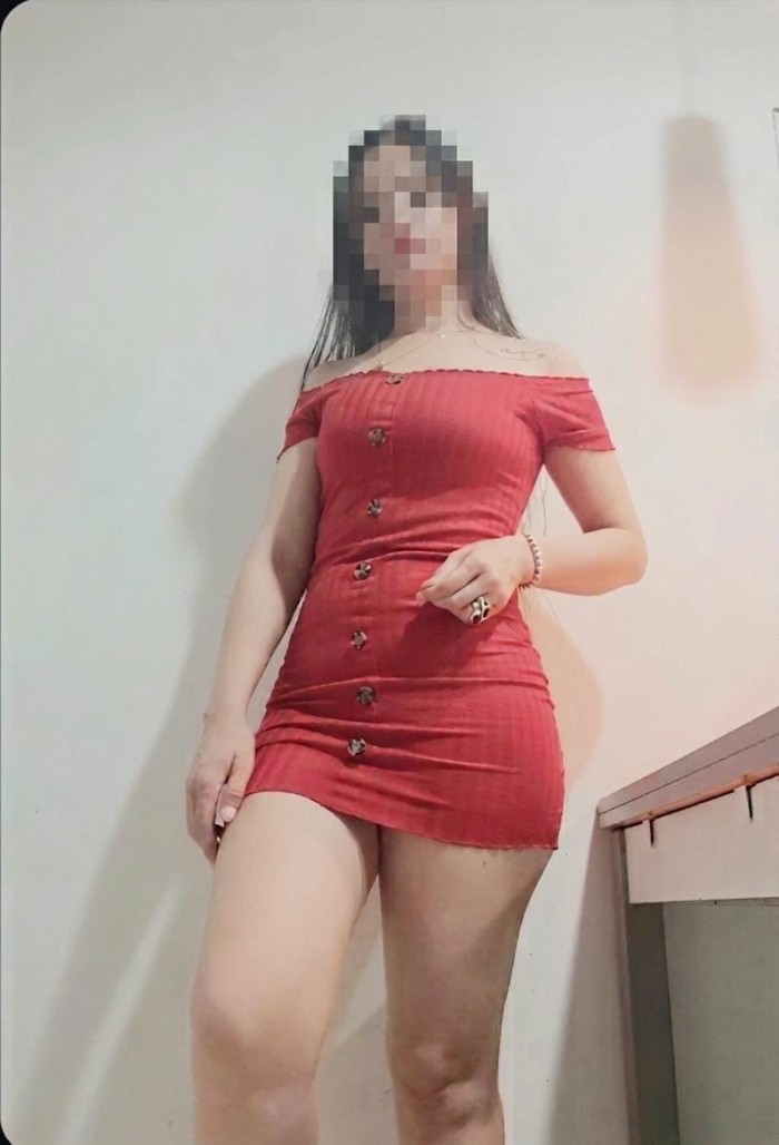 hermosa jovencita delgadita