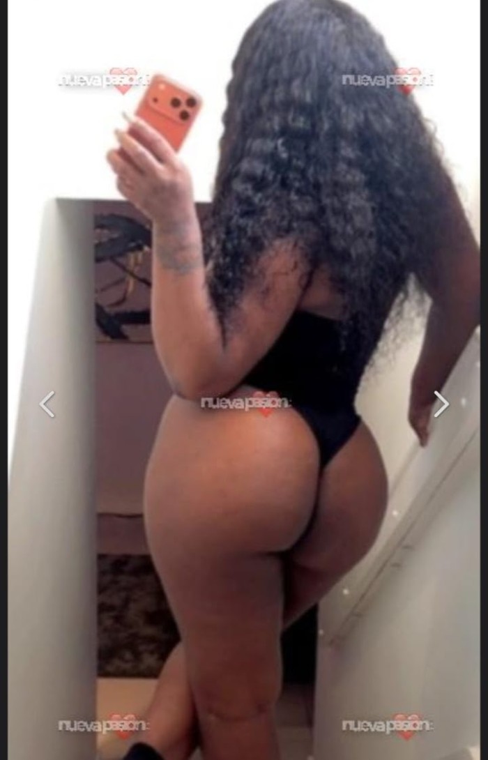 Trans Nicole massagem relajante depilación intima