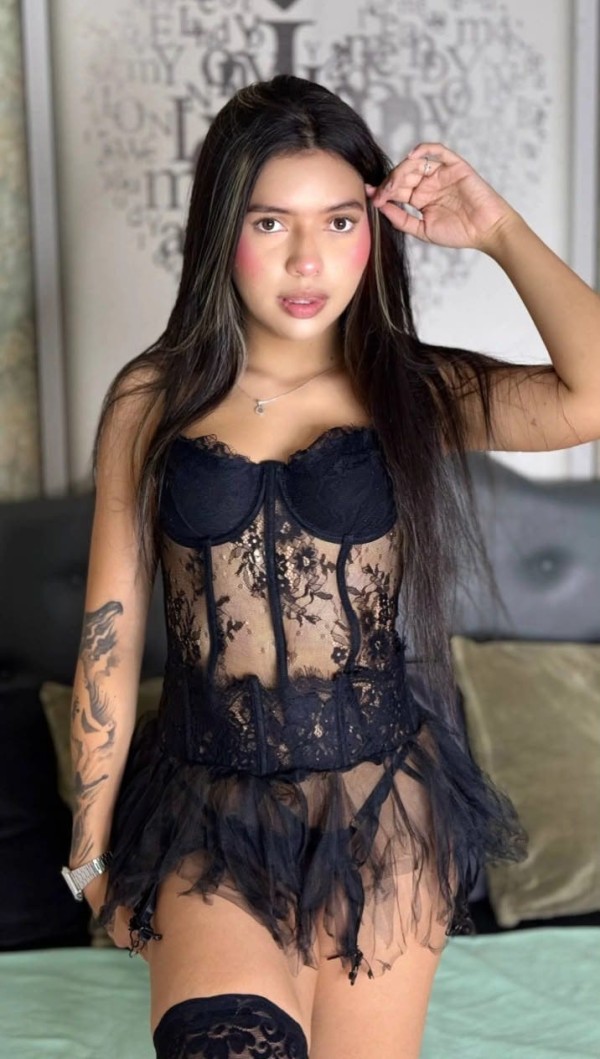 ALLISON NIÑATA CALIENTE PARA DISFRUTAR BIEN RICO 24h
