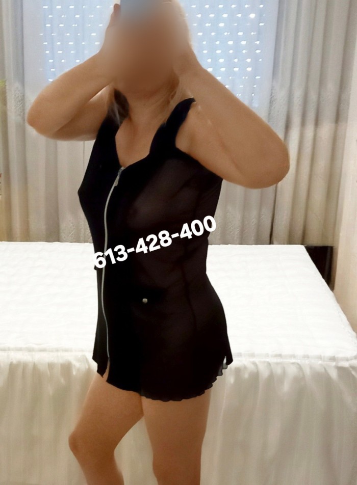 RUBIA MULTIORGASMICA MUY CARIÑOSA VICIOSA