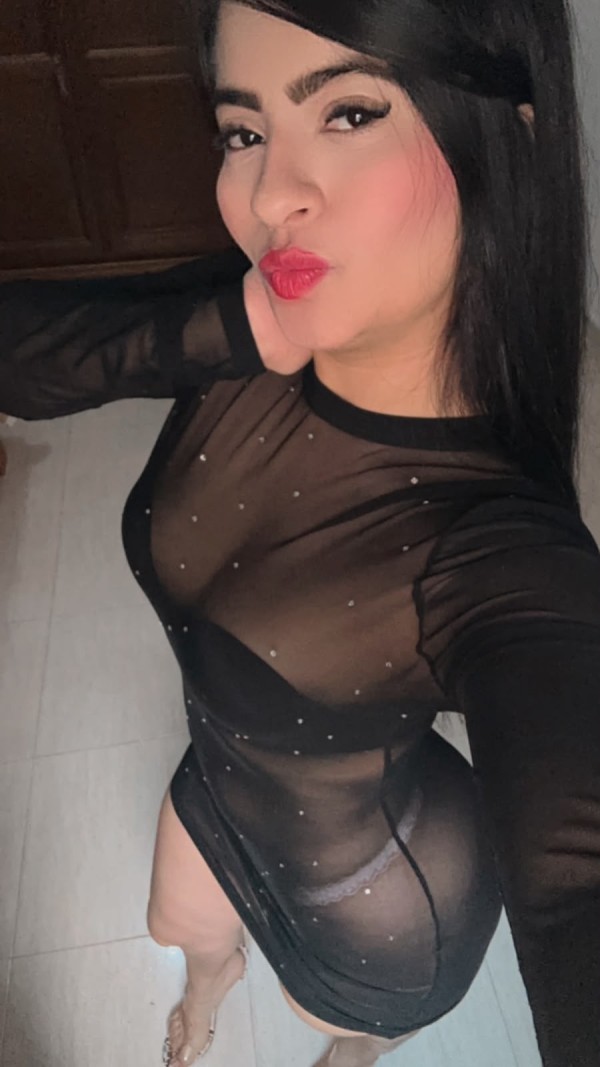 Varias Latinas esperándote en una Casita discreta!! Salidas 24H