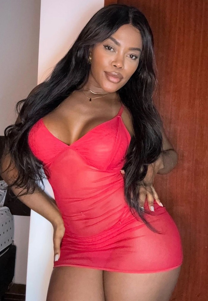 RECIÉN LLEGADA EL VALDEPEÑAS CAPITAL *_* HERMOSA BRASILEÑA FESTEIRA Y HOT