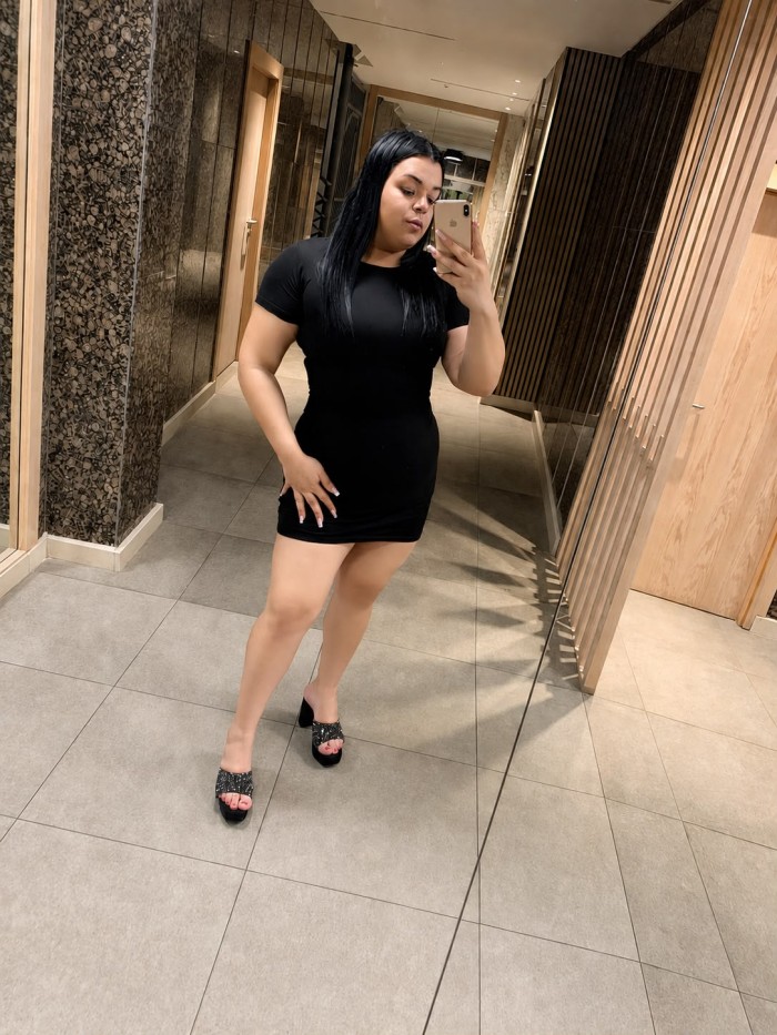Trans súper femenina y elegante