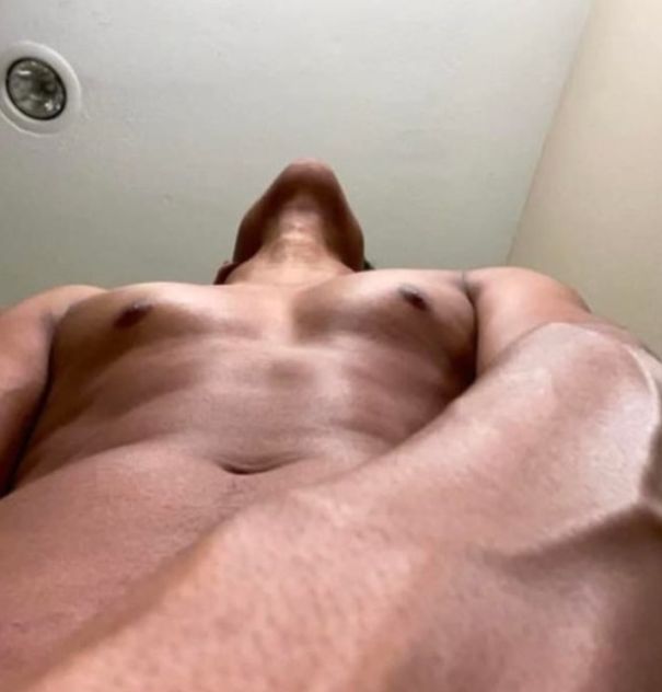 Guarro ninfómano y muy cachondo