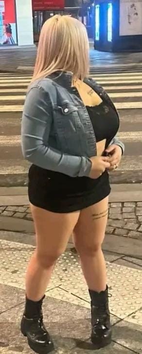 Ardiente apasionada deseosa de sexo cariñosa