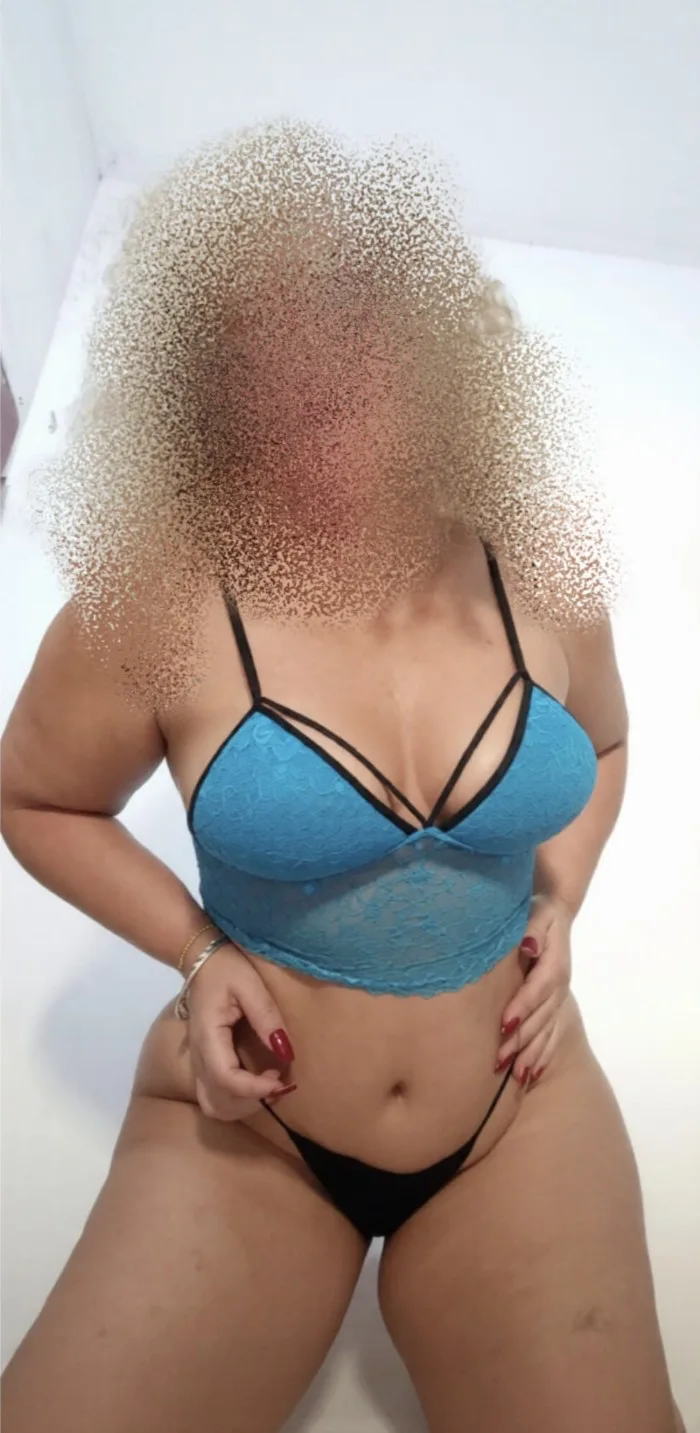 Masajista muy caliente madurita – Los Anzuelos