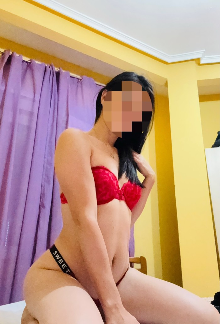 MORBO Y VICIO JOVENCITA EN VILLARROBLEDO 24H