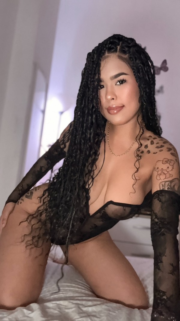 UNICA COMPLACIENTE SENSUAL BOMBA DE SEXO