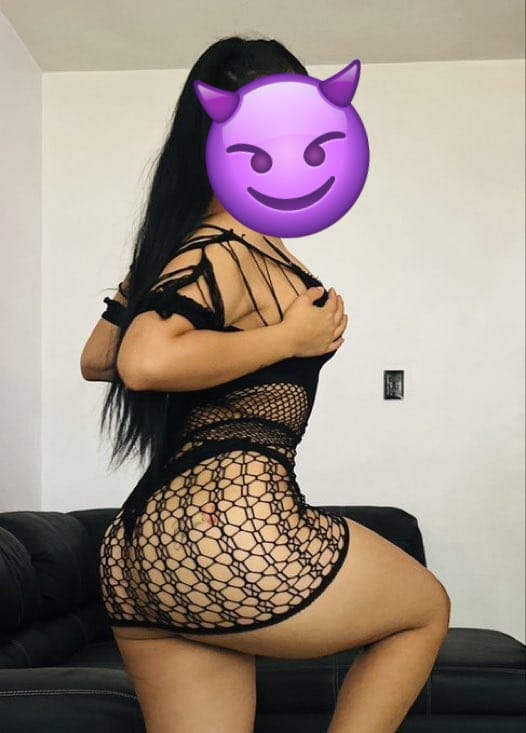 LUJURIOSA CACHONDA MORBOSA ARDIENTE SIN APUROS