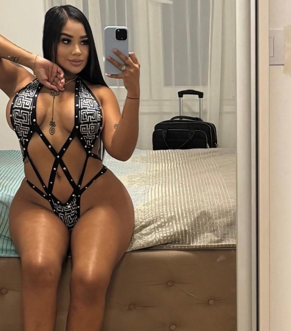 PERVERTIDA COLOMBIANA DOY TRATO DE NOVIOS FIESTERA