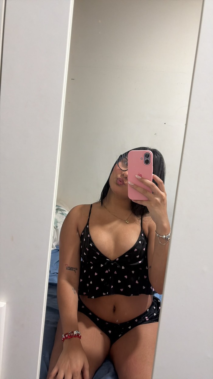 VENEZOLANA CON UNA SONRISA QUE ATRAPA 622164584