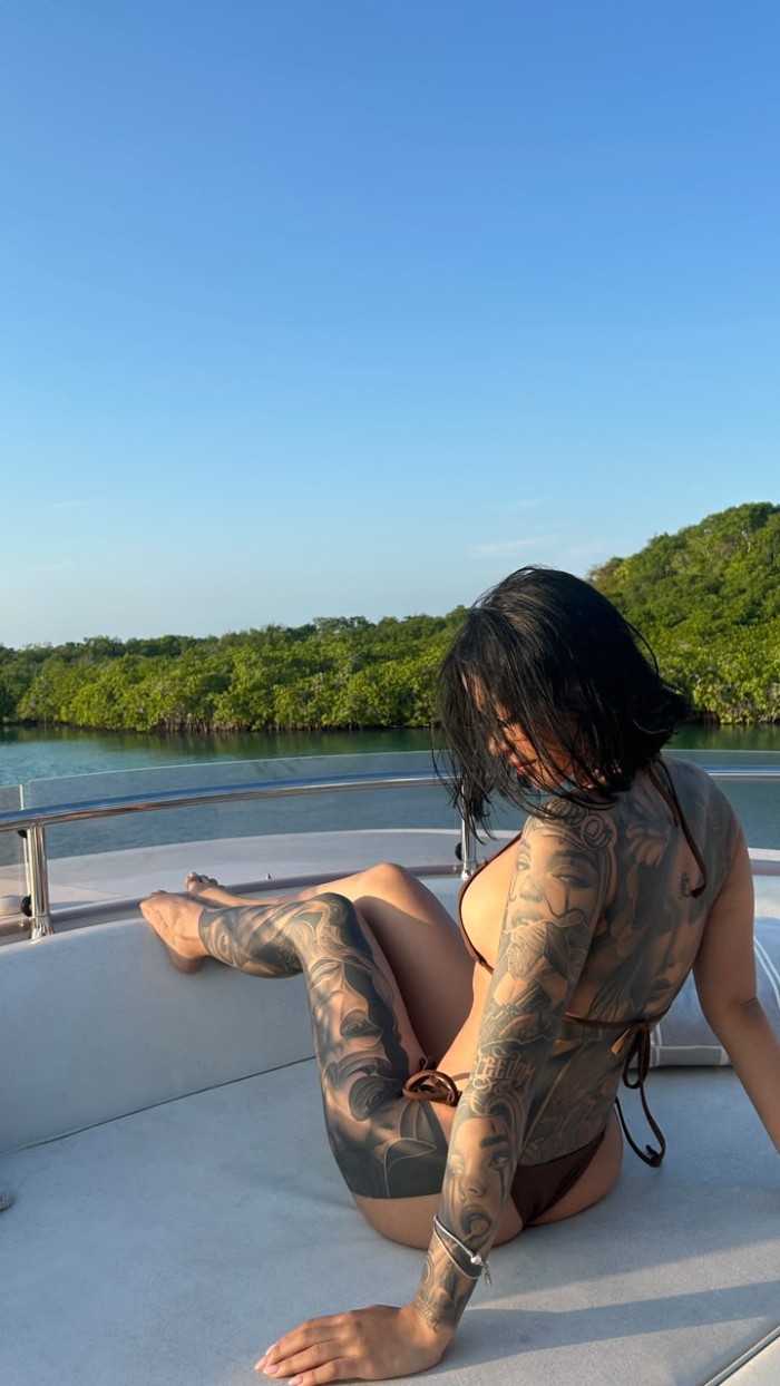 NOVEDAD EN MARBELLA SENSUAL ESCORT