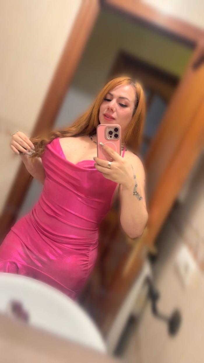 TRANS LUJURIOSA EN REUS FIESTERA CON GANAS DE SEXO