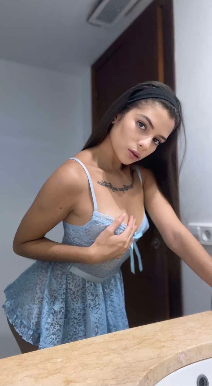 Jovencita sexi,tierna