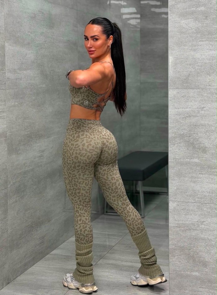 Belleza vip colombiana adicta al sexo