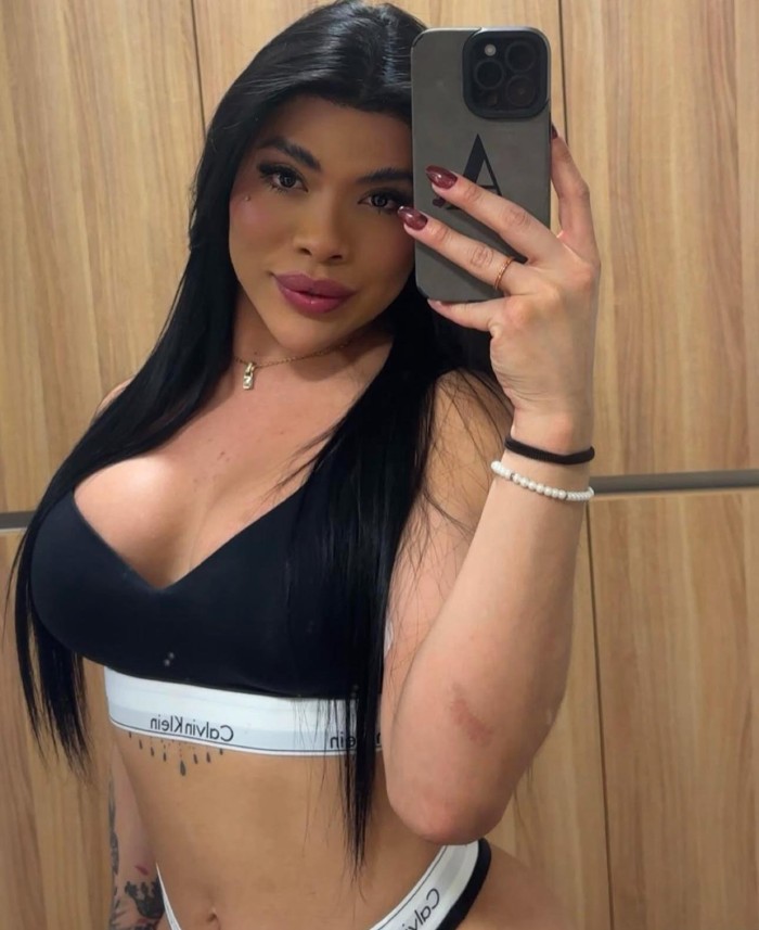 CHICA TRANS CHILENA SWEXO DURO SIN LIMITES