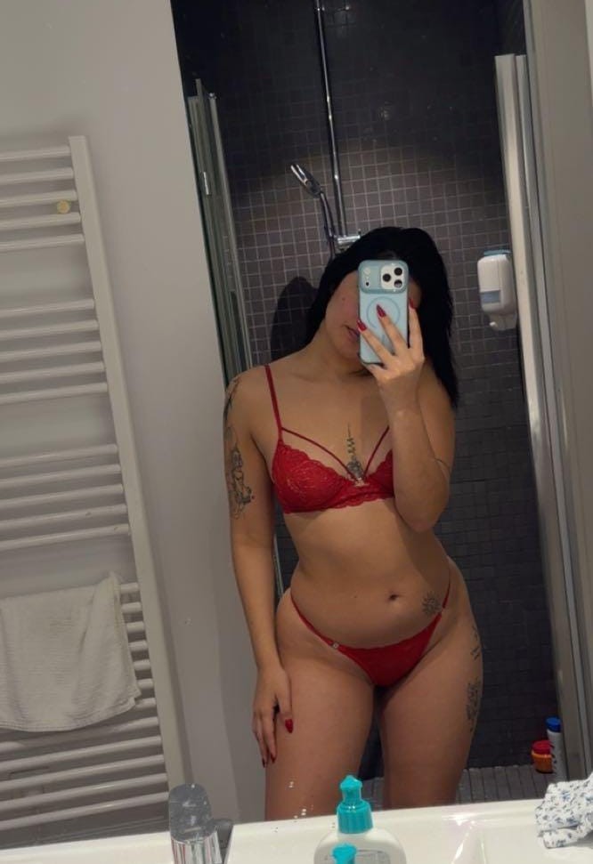 DELICIOSA FLACA PARAGUAYA LA MEJOR