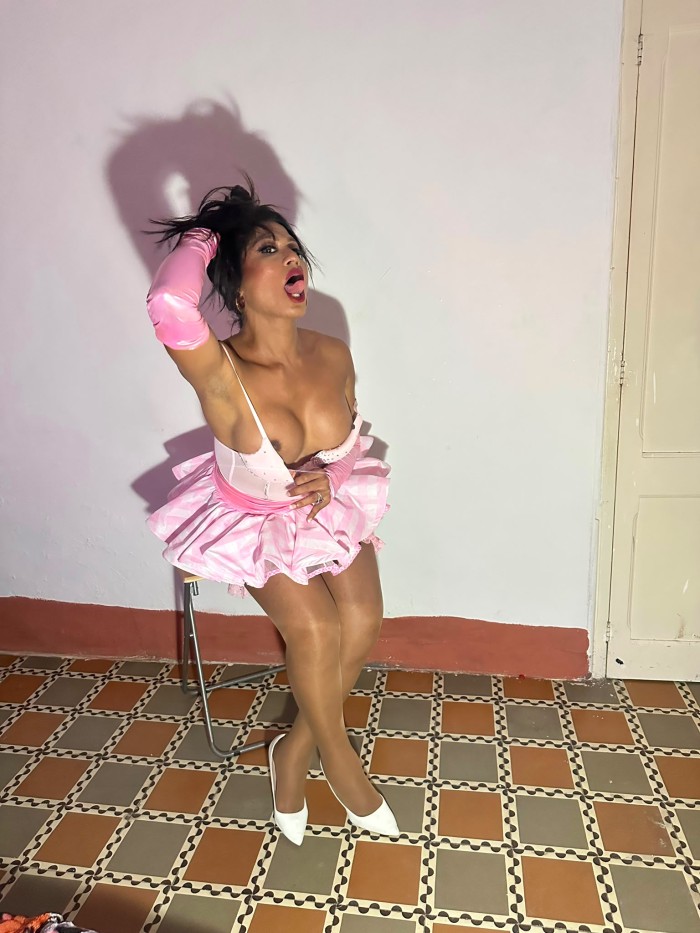 MORENA DESTROZACULO FIESTERA VICIOSA CAÑERA