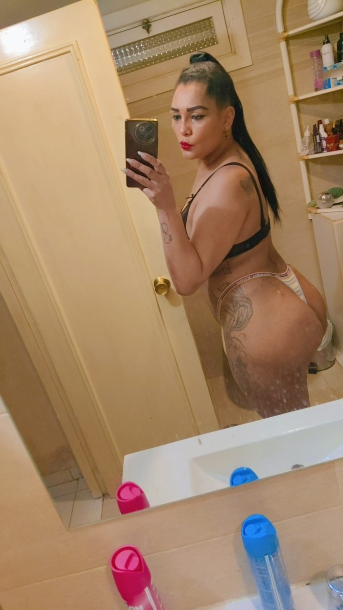 CACHONDA Y ARDIENTE PURO FUEGO VEN A DISFRUTAR