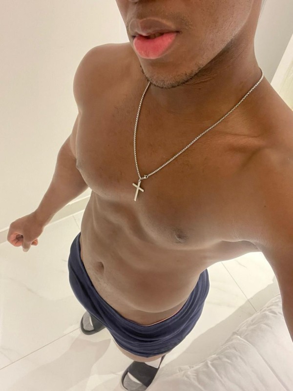 Marlon Colombiano En Badalona