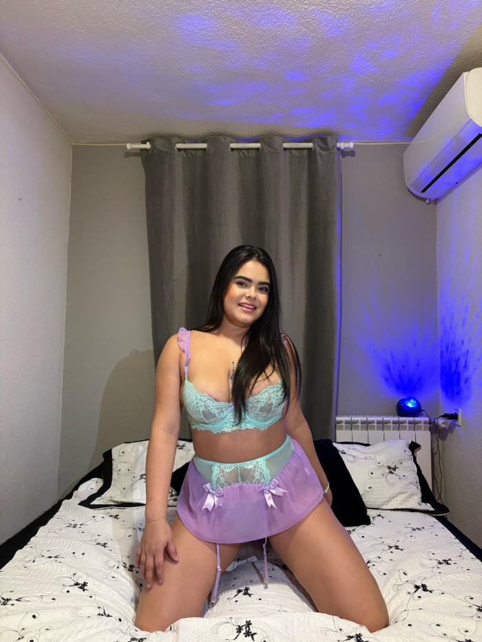 BOMBA DE SEXO COMPLACIENTE A TUS CAPRICHOS