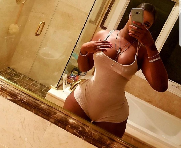 MULATA DOMINICANA GUAPÍSIMA 28 AÑOS ESTRENO 24H