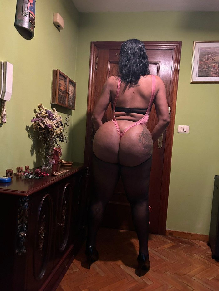 Alexia manciny bombón deliciosa brasileña
