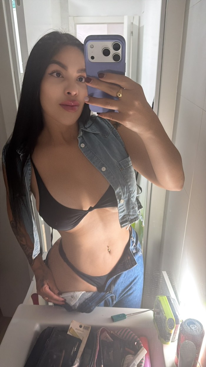 TRAVIESA, IMPLICADA Y COMPLACIENTE, 610132463